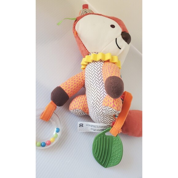 Skip Hop Bandana Buddies Activity Animal Fox Teething Rattle Baby Toy Clip N Go - Picture 5 of 7